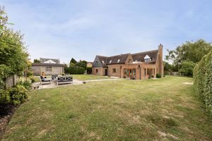 Photo 23- click for photo gallery